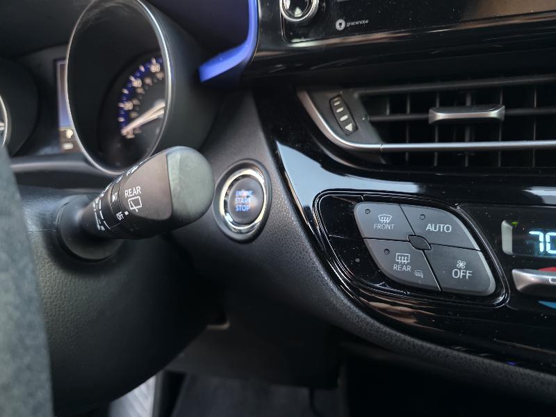 Toyota C-HR XLE 2021