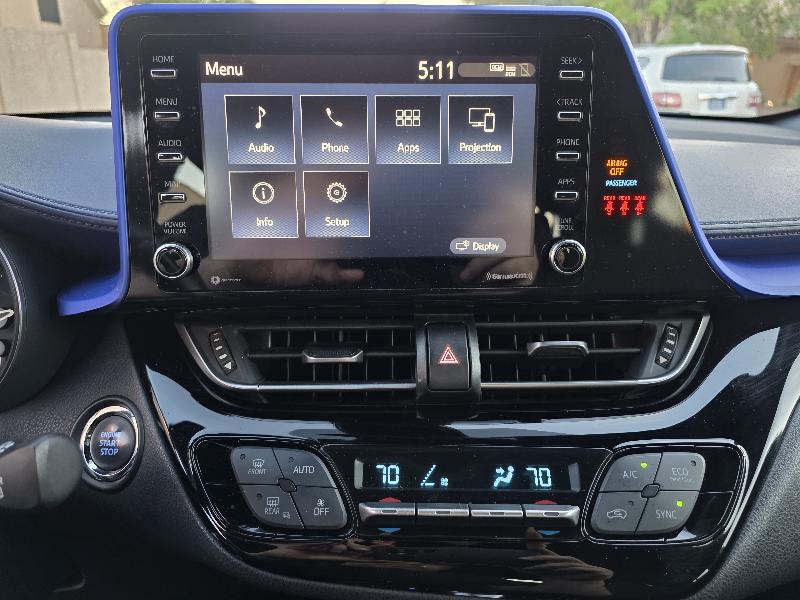 Toyota C-HR XLE 2021