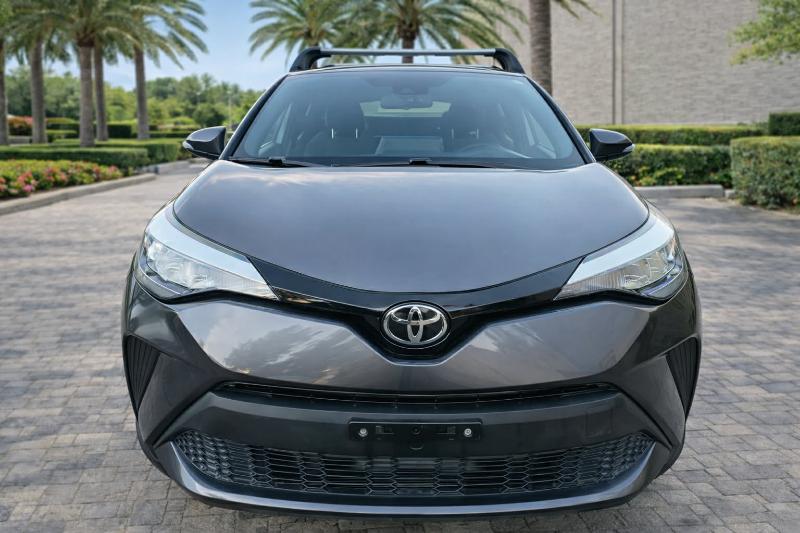 Toyota C-HR XLE 2021