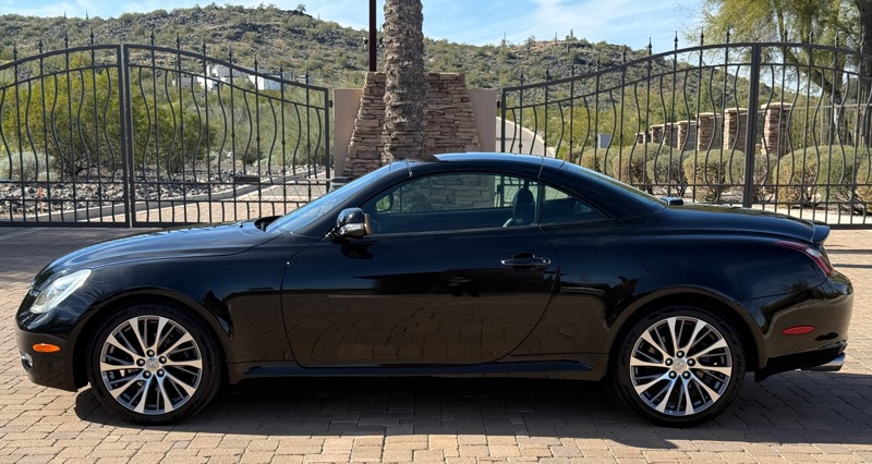 Lexus SC 430 Convertible 2010