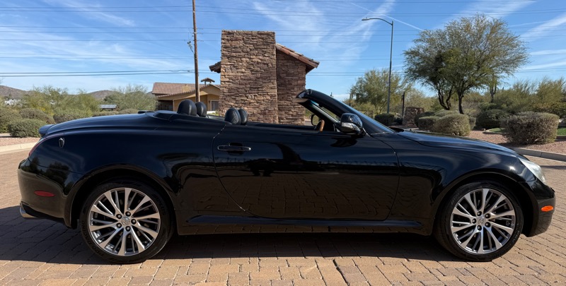 Lexus SC 430 Convertible 2010