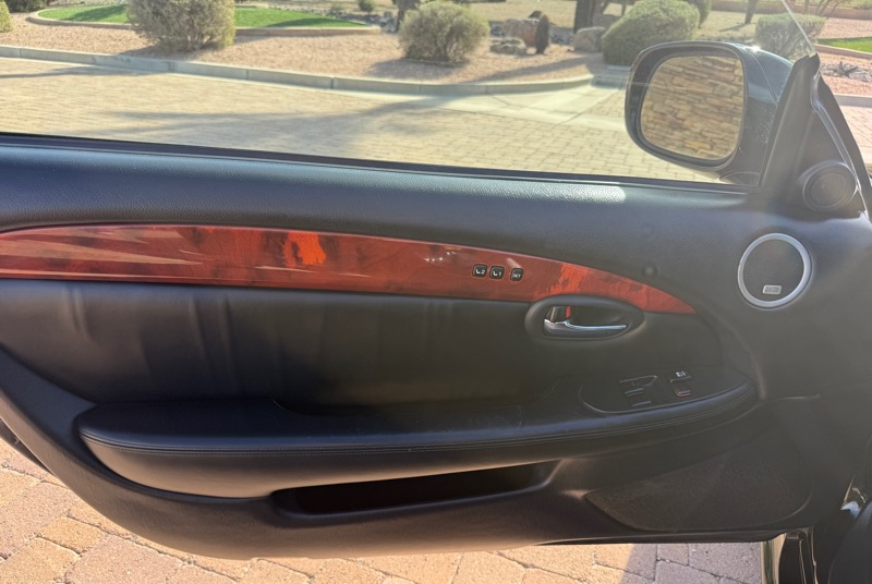 Lexus SC 430 Convertible 2010