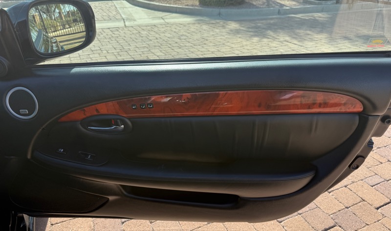 Lexus SC 430 Convertible 2010