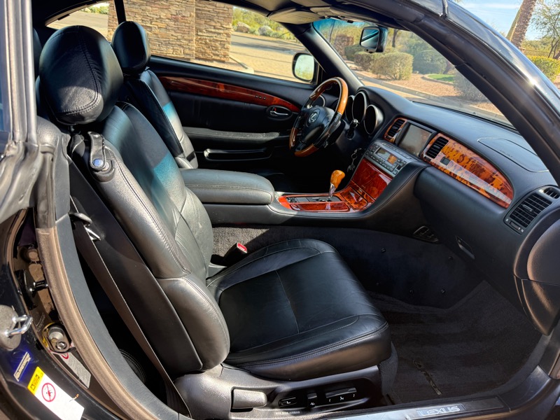 Lexus SC 430 Convertible 2010