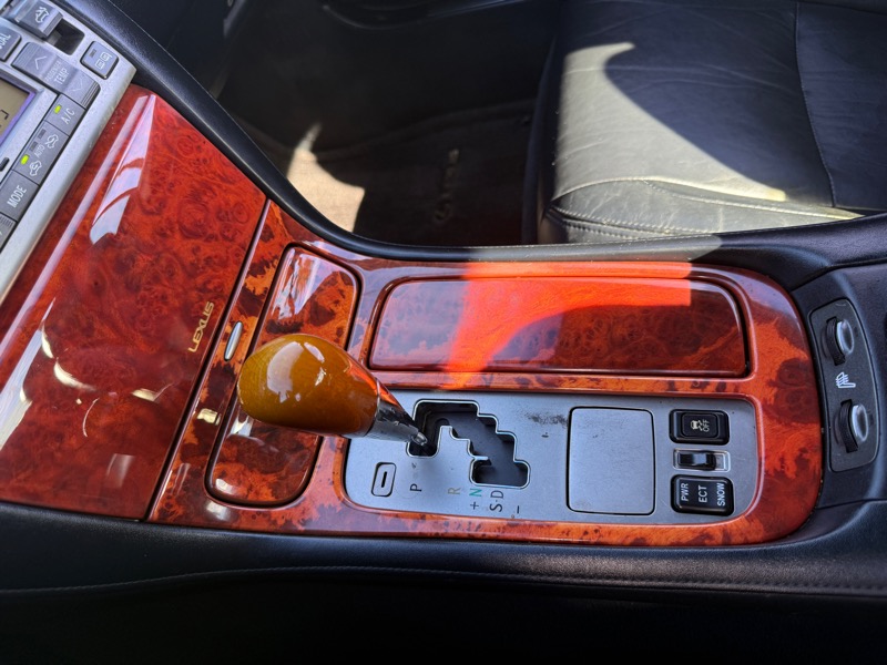 Lexus SC 430 Convertible 2010