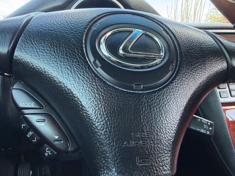 Lexus SC 430 Convertible 2010