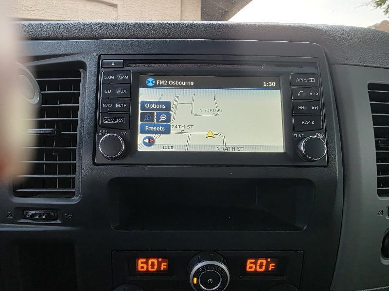 Nissan NV Passenger 3500 SL V8 2018