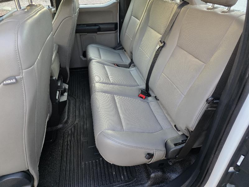 Ford F-350 SD XLT SuperCab Long Bed 2WD 2022