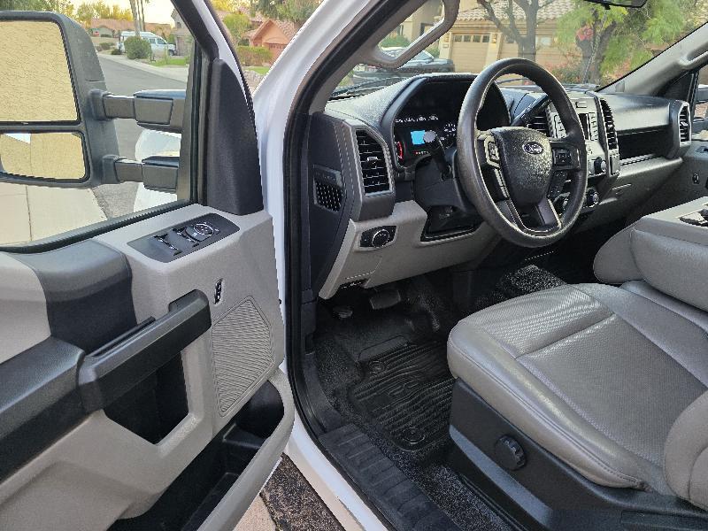 Ford F-350 SD XLT SuperCab Long Bed 2WD 2022