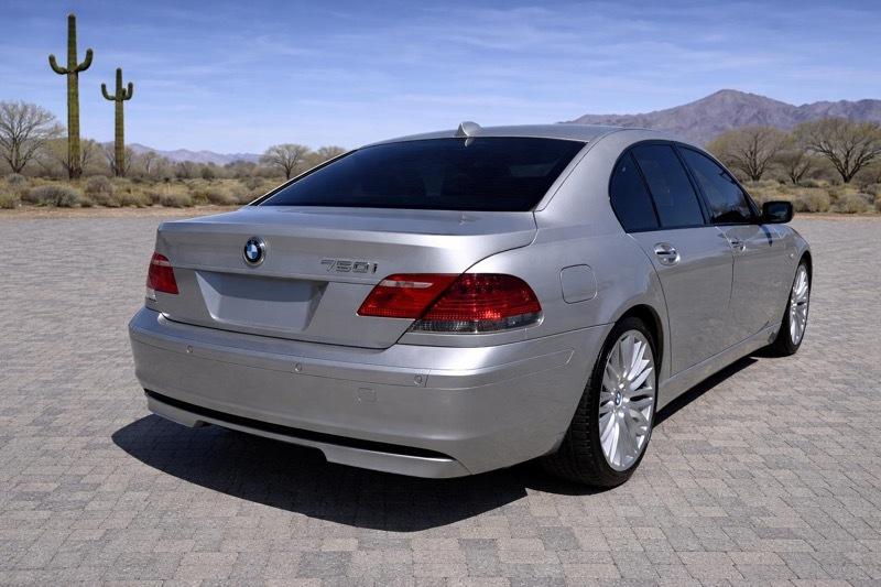 BMW 7-Series 750i 2008