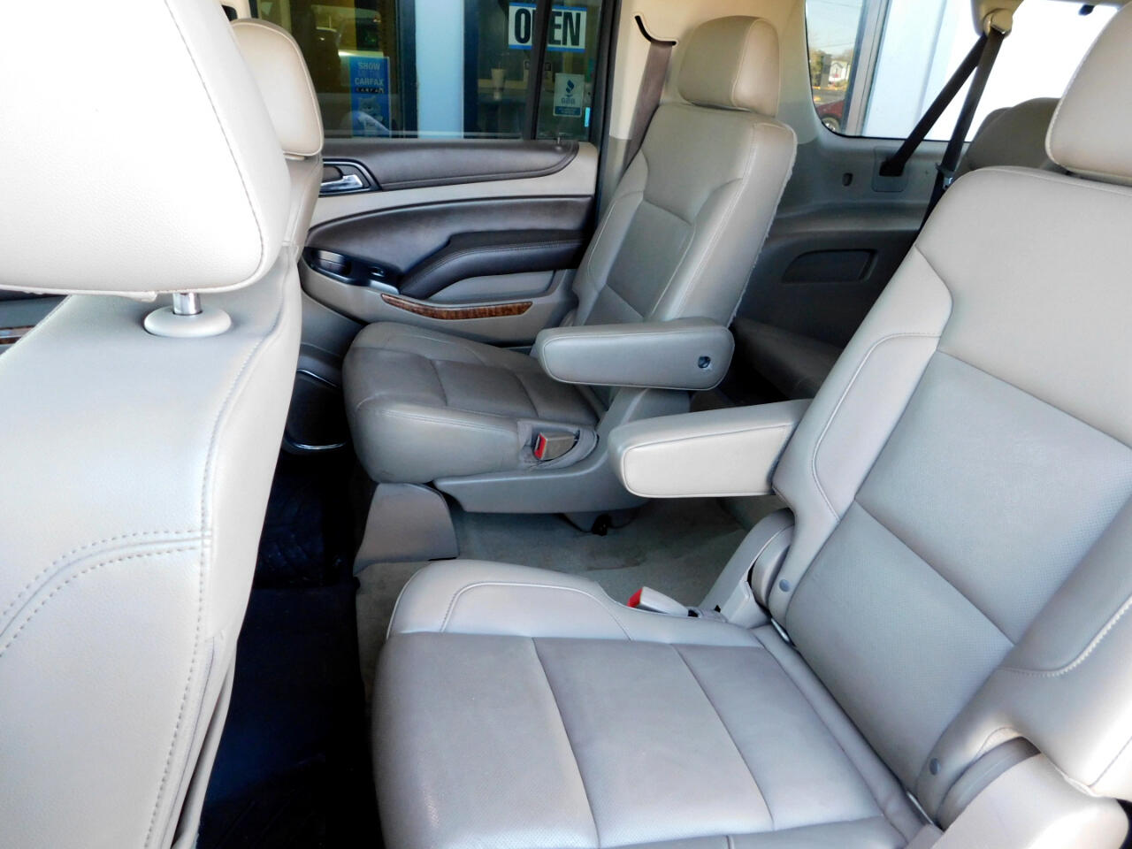 Chevrolet Suburban 2WD 4dr 1500 Premier 2018