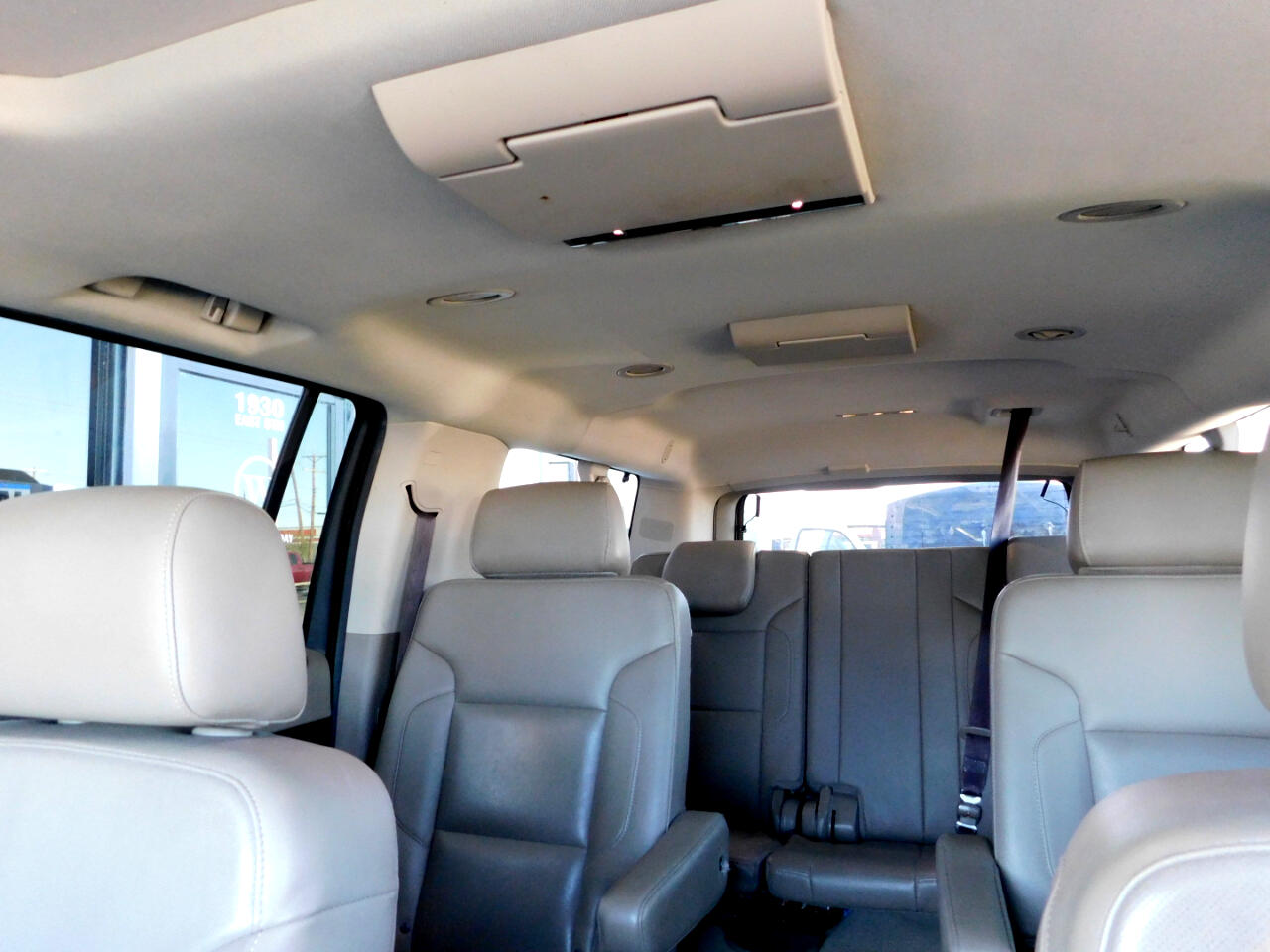 Chevrolet Suburban 2WD 4dr 1500 Premier 2018