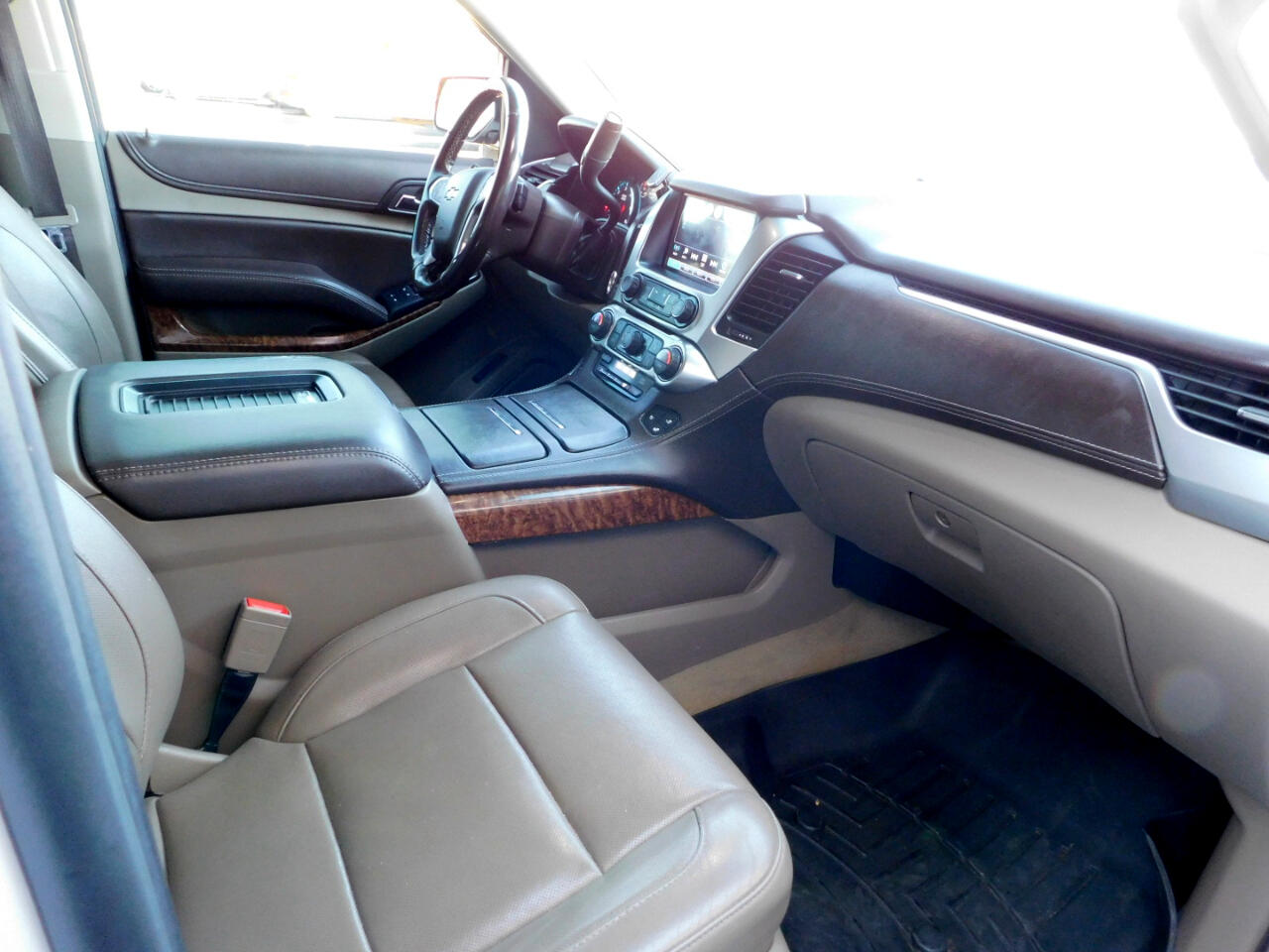 Chevrolet Suburban 2WD 4dr 1500 Premier 2018