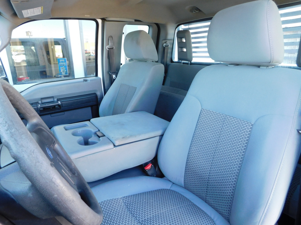 Ford Super Duty F-250 SRW XL 2WD SuperCab 8' Box 2011