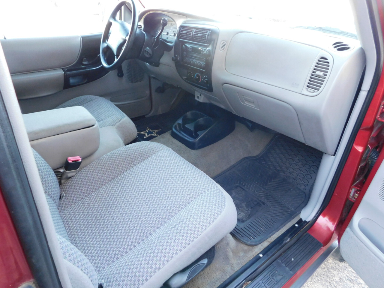 Ford Ranger Supercab 126" WB XLT 1998