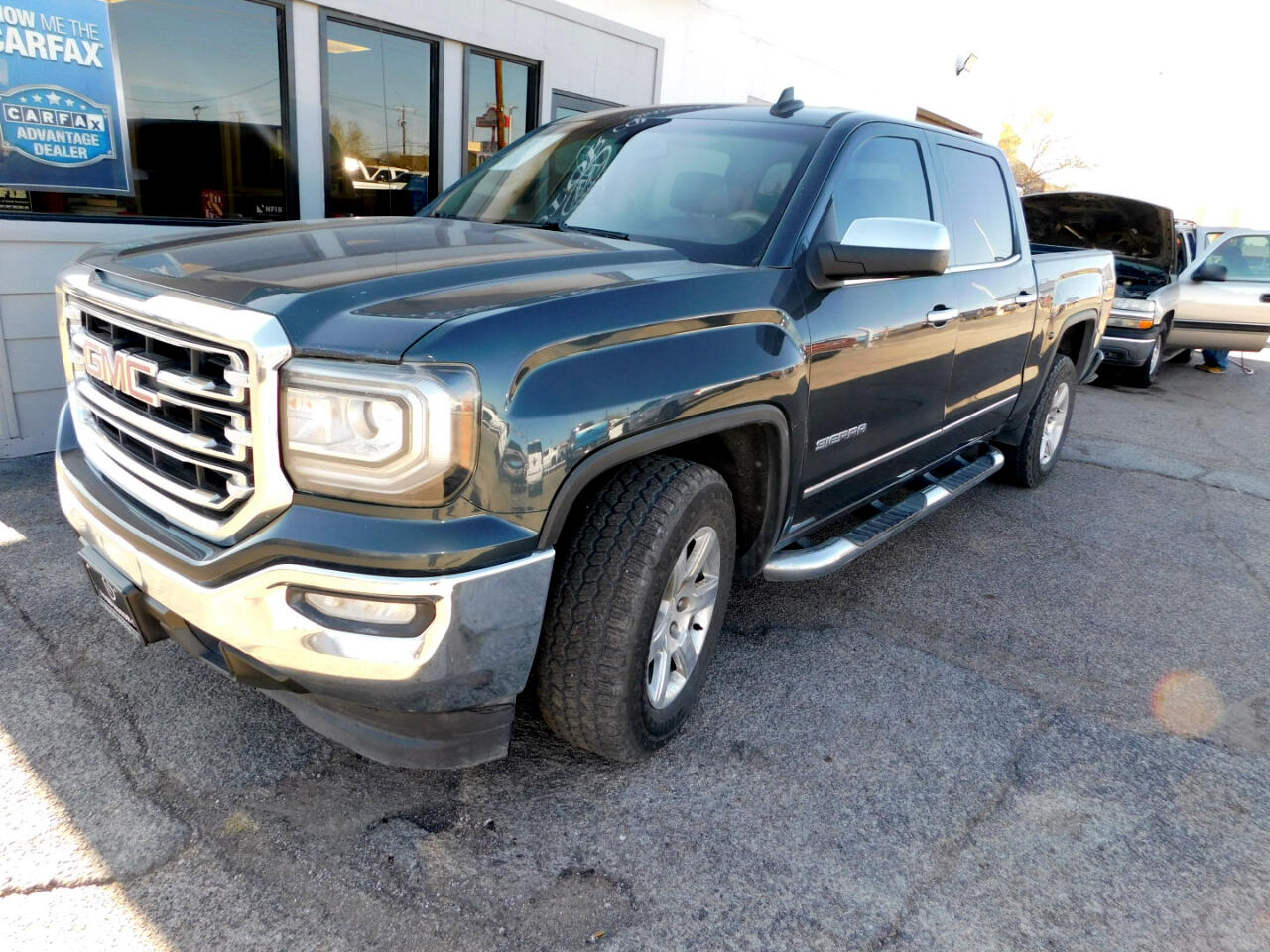 GMC Sierra 1500 2WD Crew Cab 143.5" SLT 2017