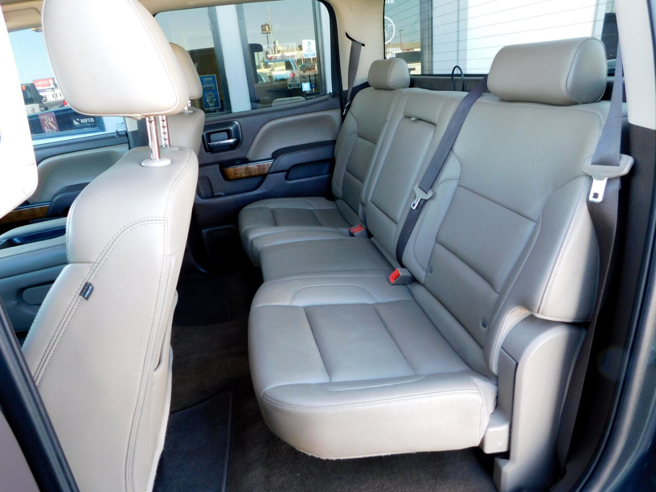 GMC Sierra 1500 2WD Crew Cab 143.5" SLT 2017