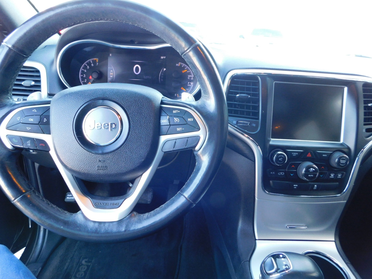 Jeep Grand Cherokee RWD 4dr Laredo Altitude 2015