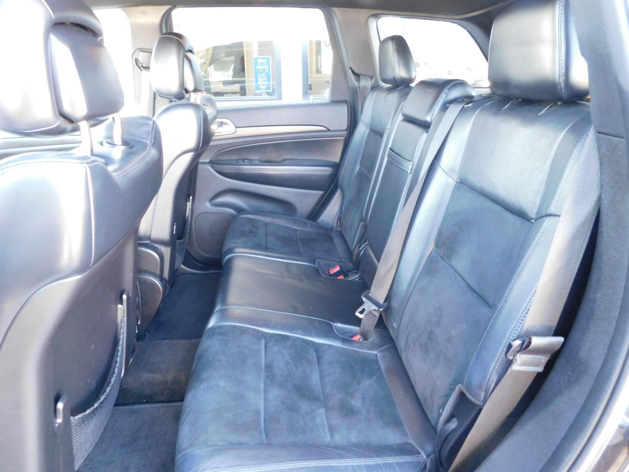 Jeep Grand Cherokee RWD 4dr Laredo Altitude 2015