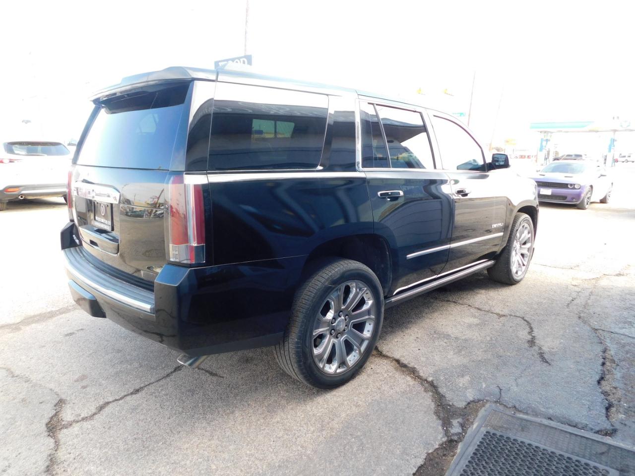GMC Yukon 4WD 4dr Denali 2016