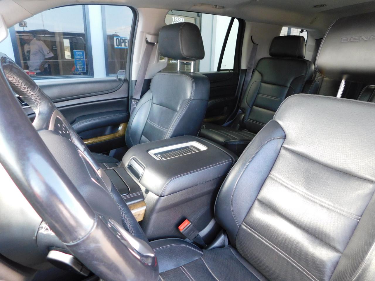 GMC Yukon 4WD 4dr Denali 2016