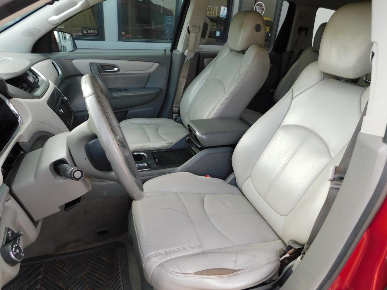 Chevrolet Traverse FWD 4dr LT w/2LT 2014