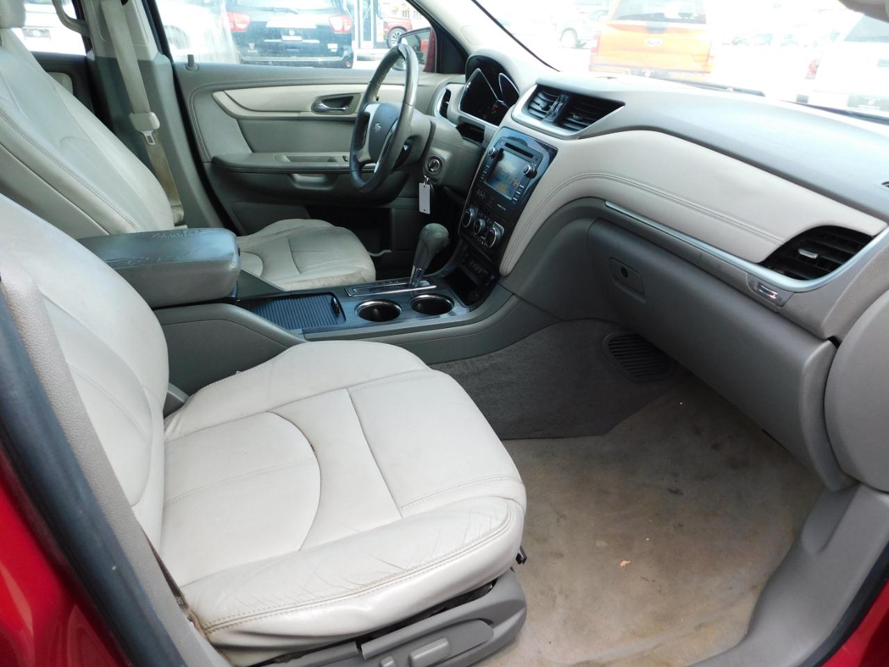 Chevrolet Traverse FWD 4dr LT w/2LT 2014