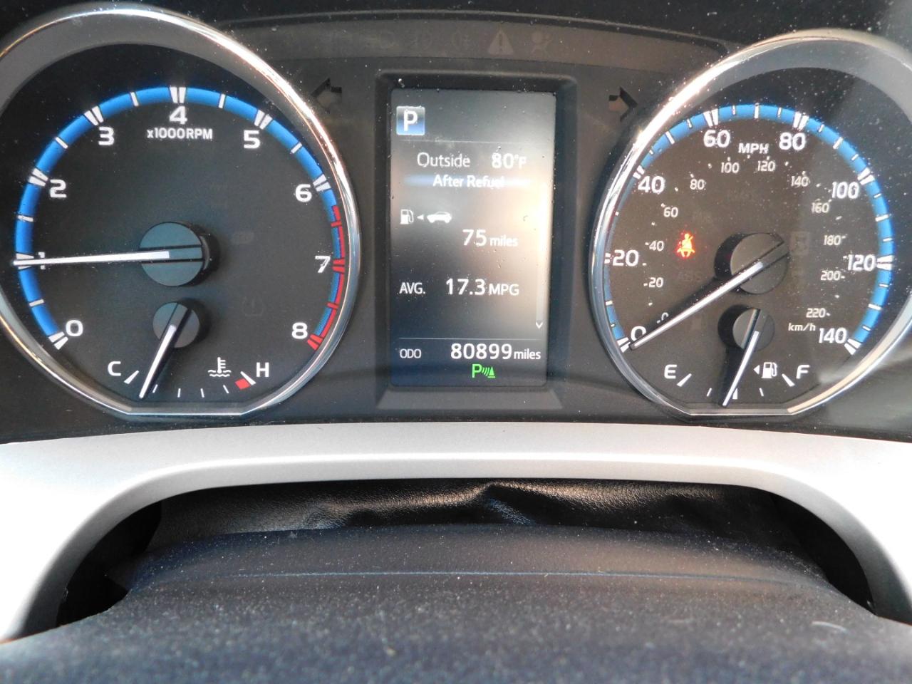 Toyota RAV4 Platinum AWD (Natl) 2017