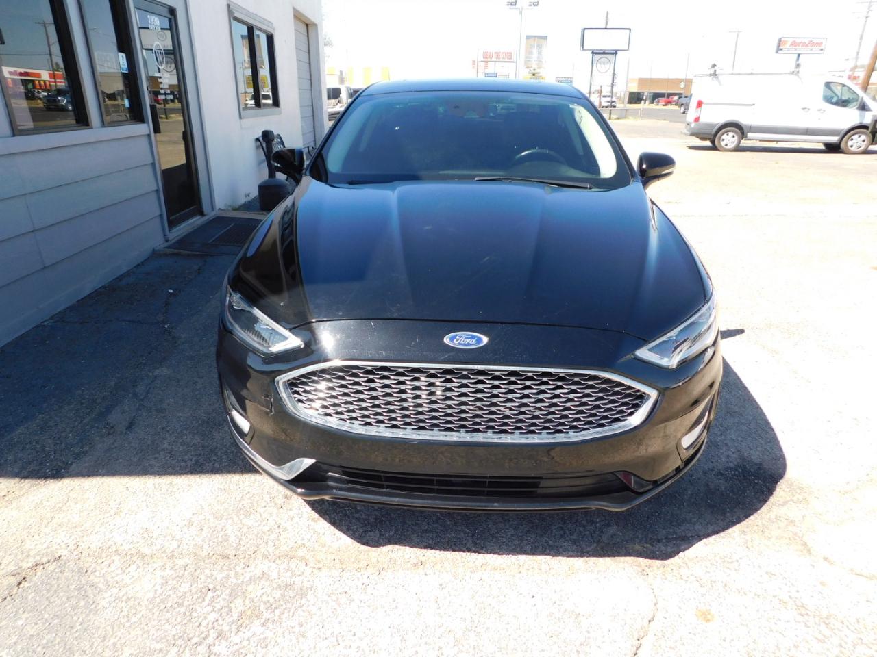 Ford Fusion Titanium AWD 2020