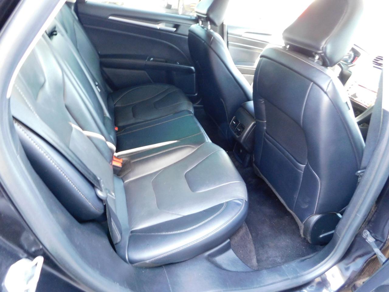 Ford Fusion Titanium AWD 2020