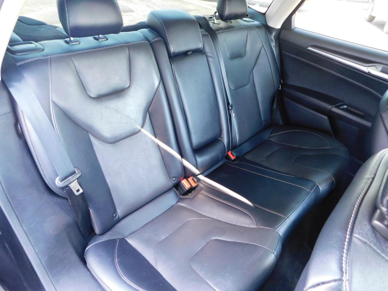 Ford Fusion Titanium AWD 2020