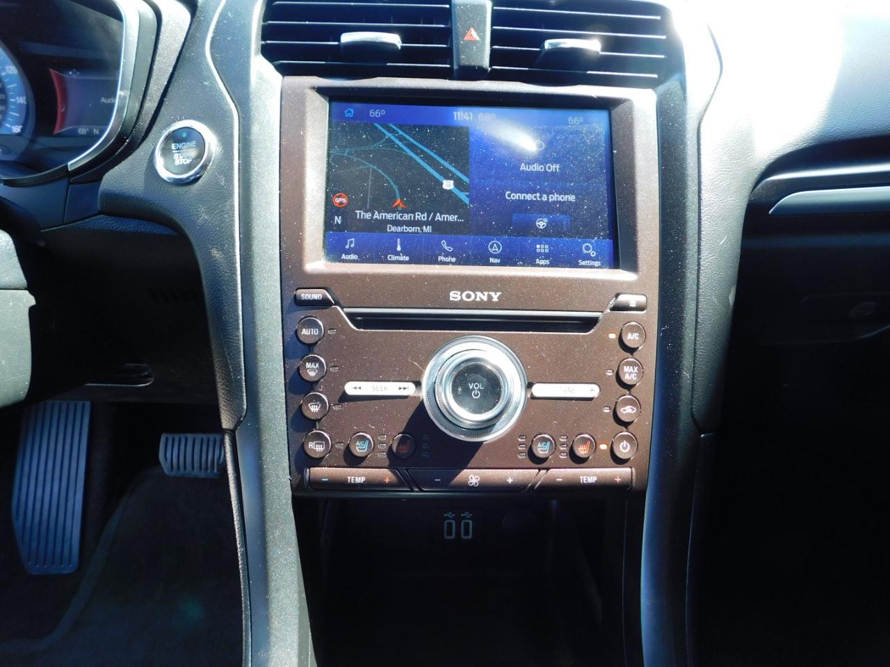 Ford Fusion Titanium AWD 2020