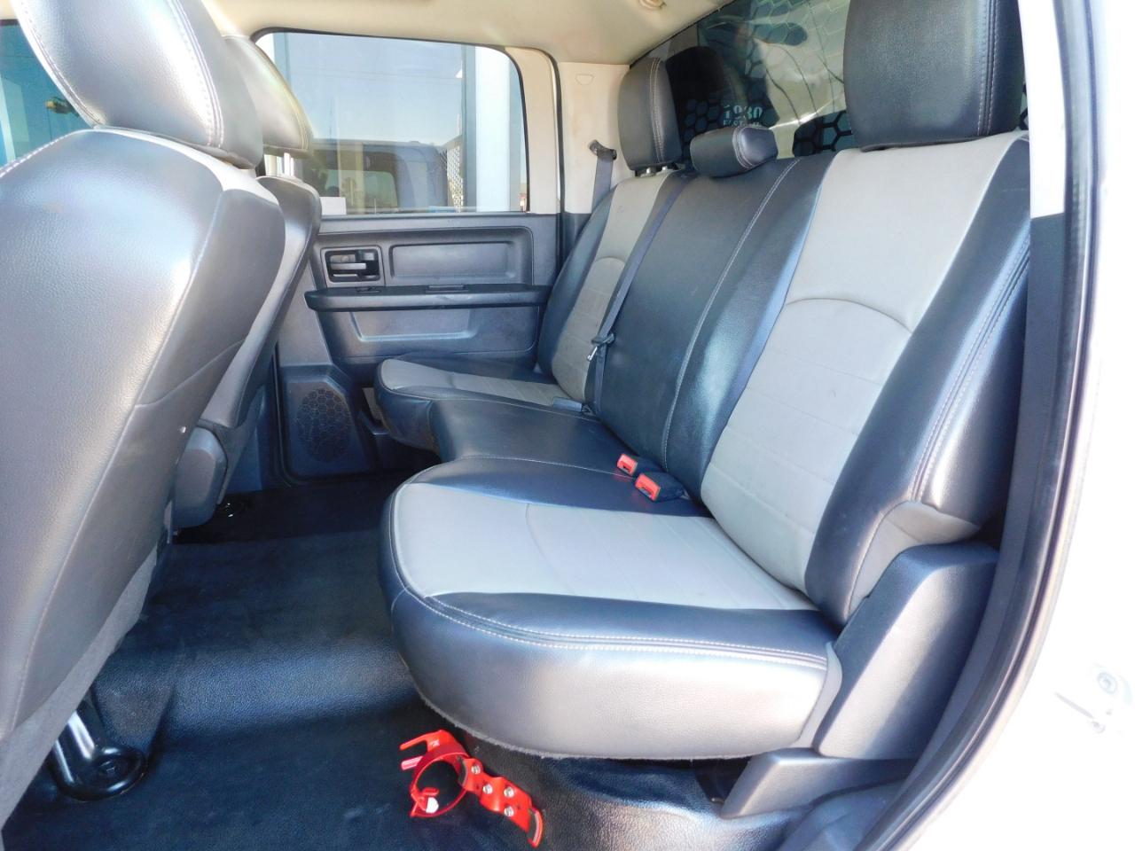 RAM 3500 4WD Crew Cab 172" WB 60" CA ST 2012