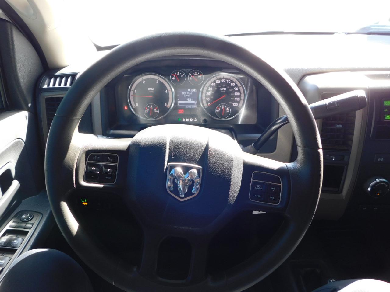 RAM 3500 4WD Crew Cab 172" WB 60" CA ST 2012