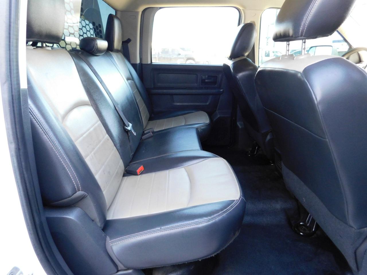 RAM 3500 4WD Crew Cab 172" WB 60" CA ST 2012