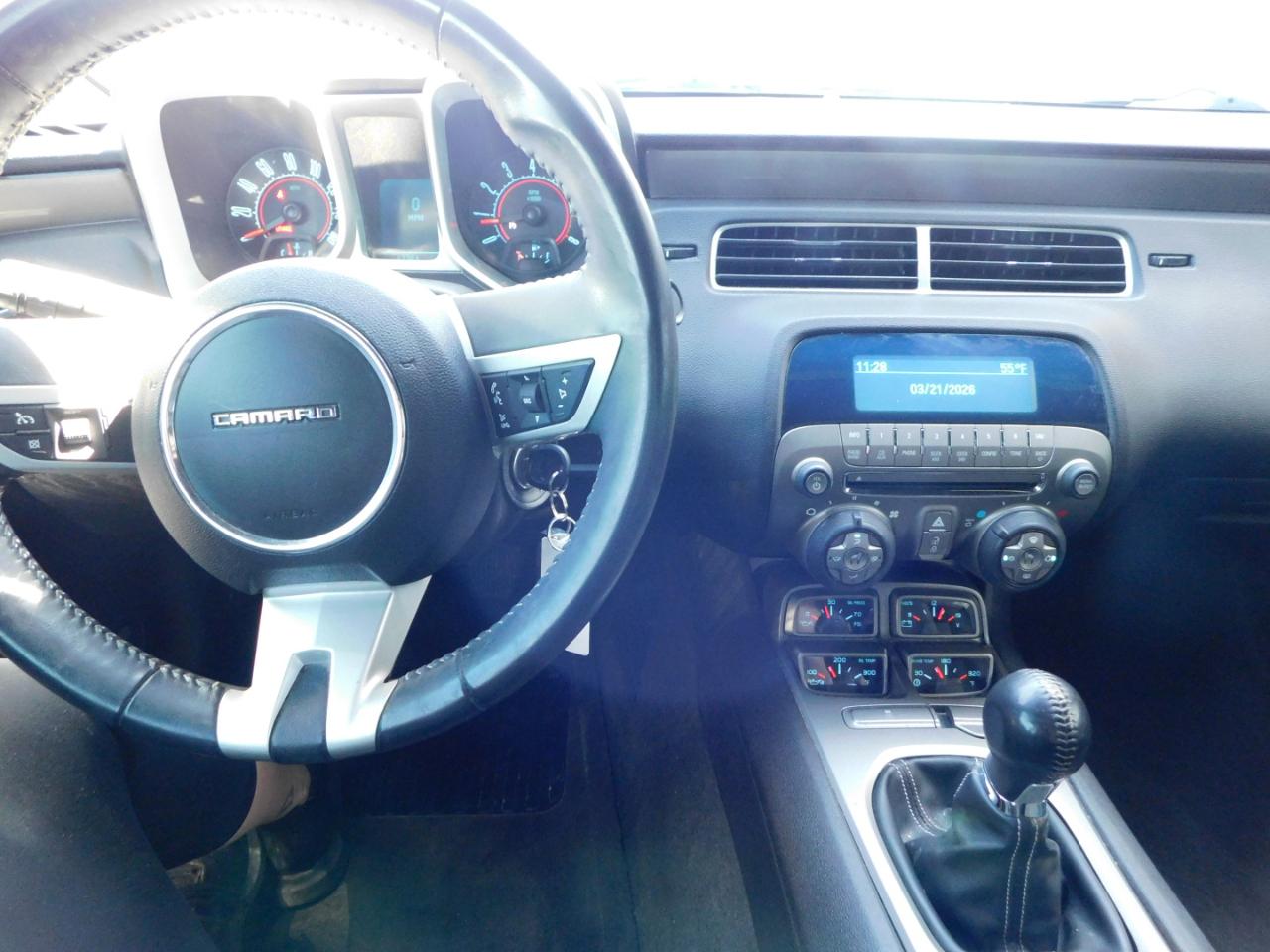 Chevrolet Camaro 2dr Cpe 2LT 2010