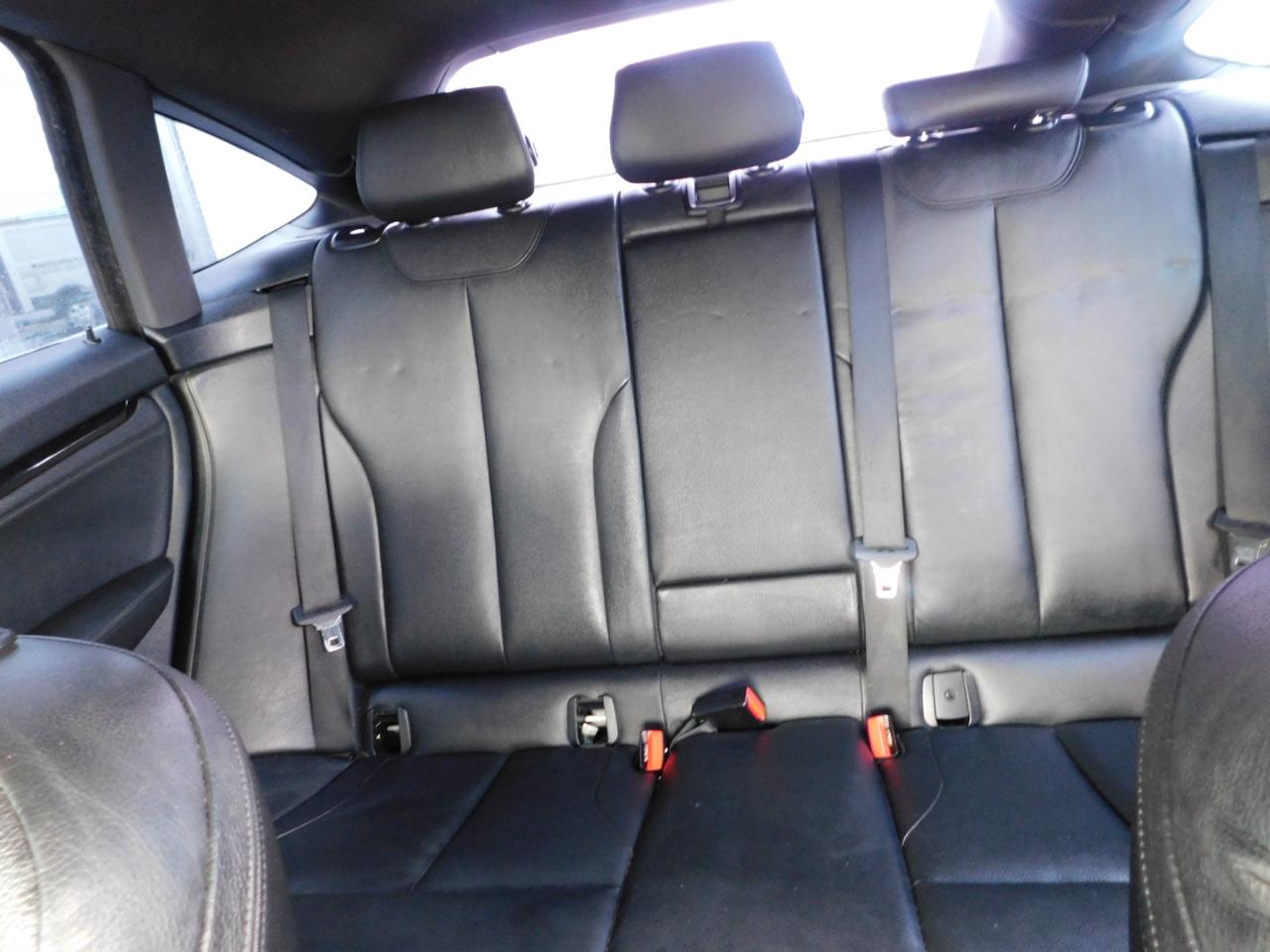 BMW 3 Series Gran Turismo 5dr 328i xDrive Gran Turismo AWD SULEV 2016