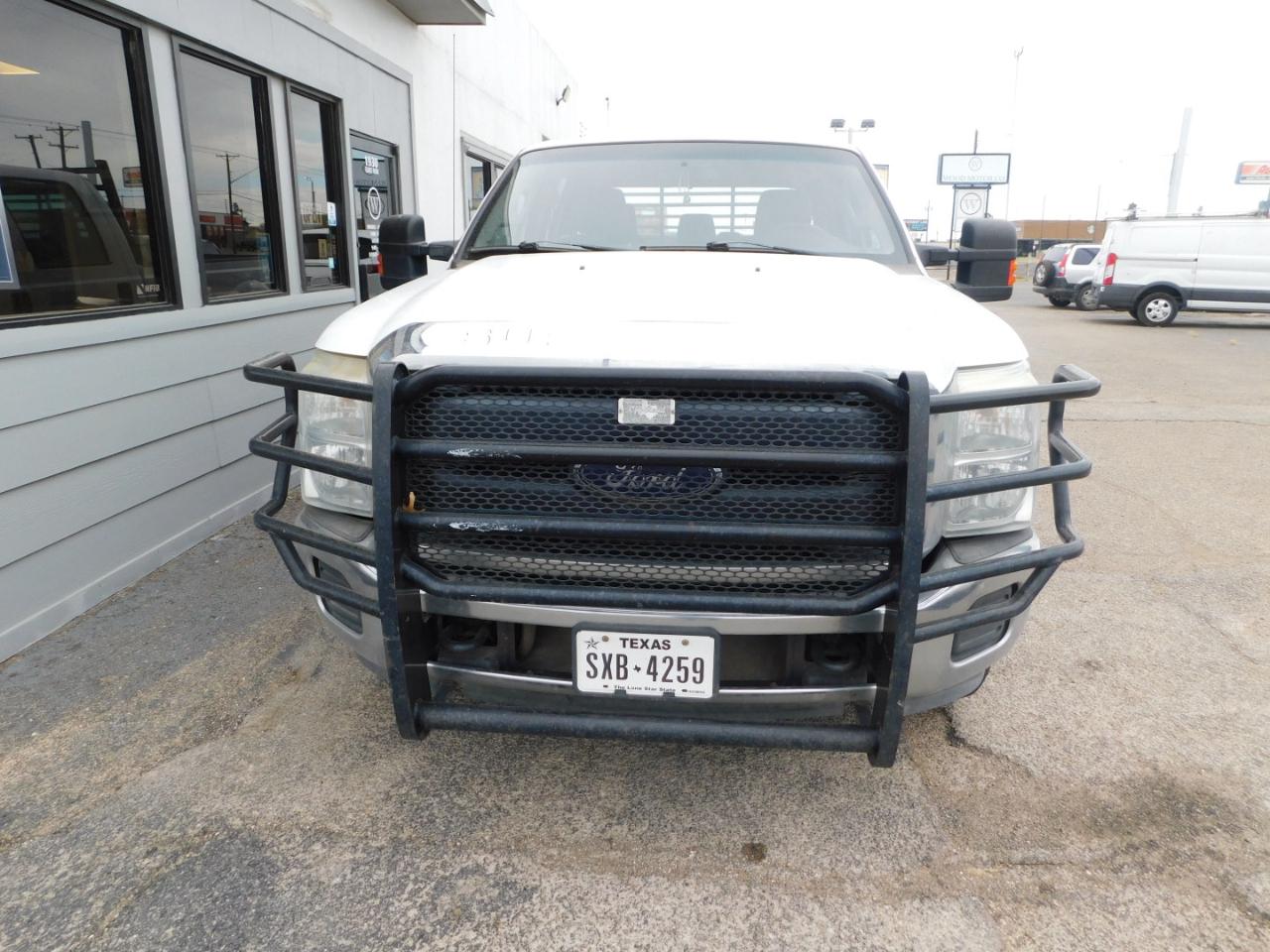 Ford Super Duty F-250 SRW 2WD Crew Cab 172" XL 2016