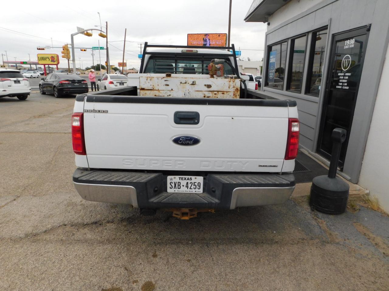 Ford Super Duty F-250 SRW 2WD Crew Cab 172" XL 2016