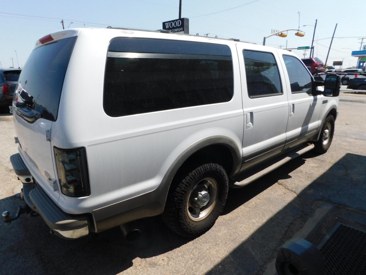 Ford Excursion 137" WB Limited 2001