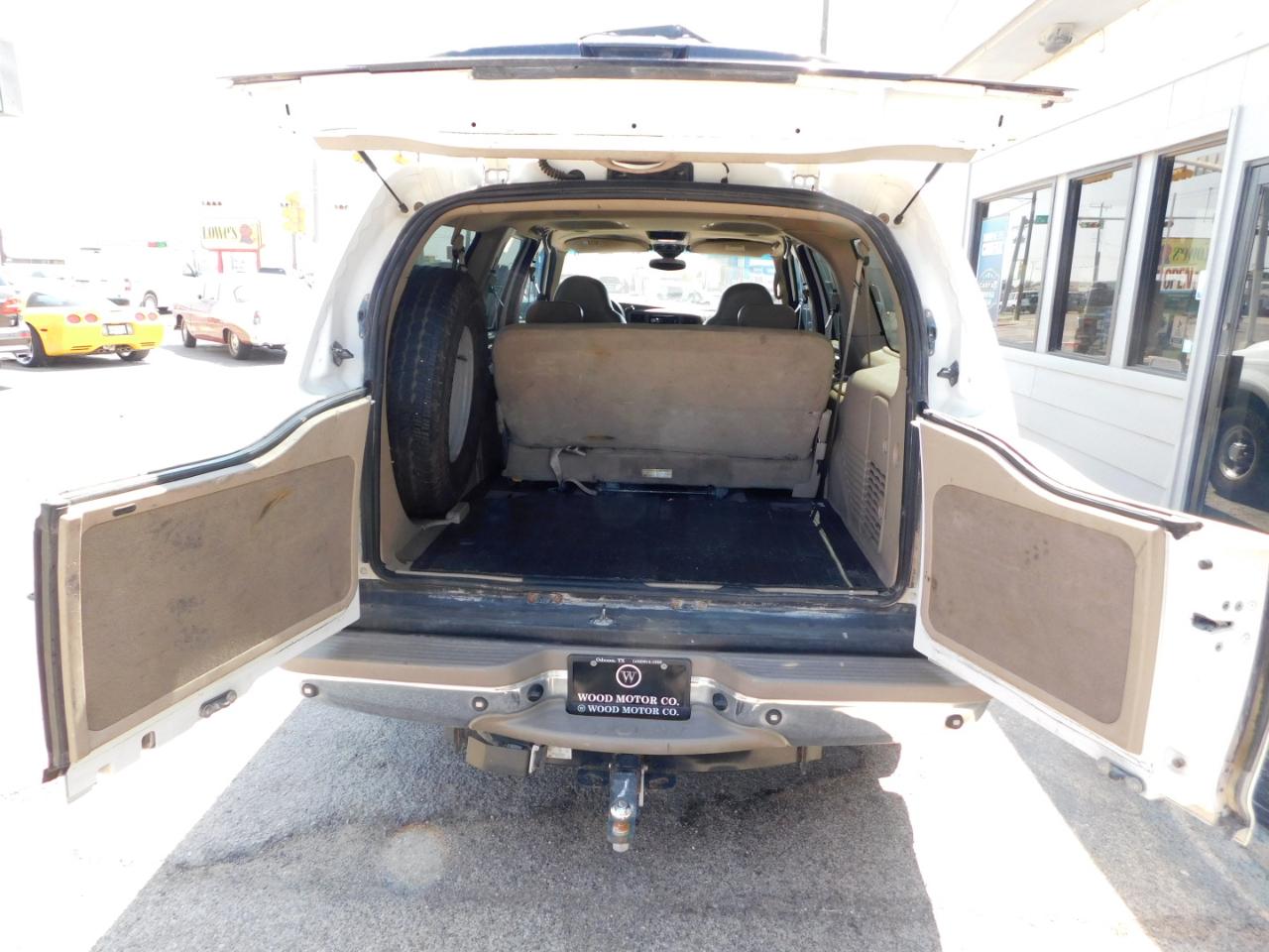 Ford Excursion 137" WB Limited 2001