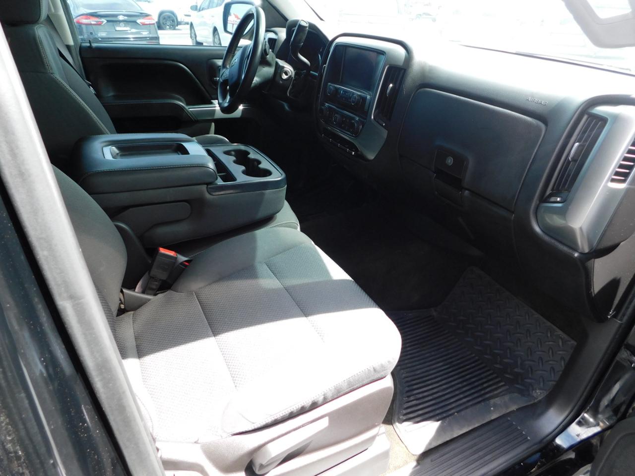 Chevrolet Silverado 1500 2WD Crew Cab 143.5" LT w/1LT 2017