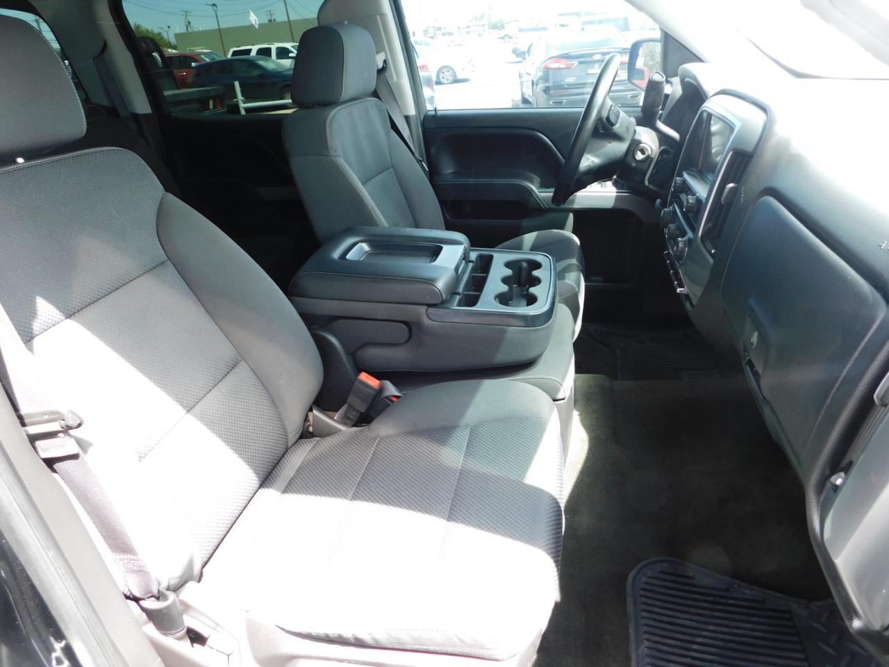 Chevrolet Silverado 1500 2WD Crew Cab 143.5" LT w/1LT 2017