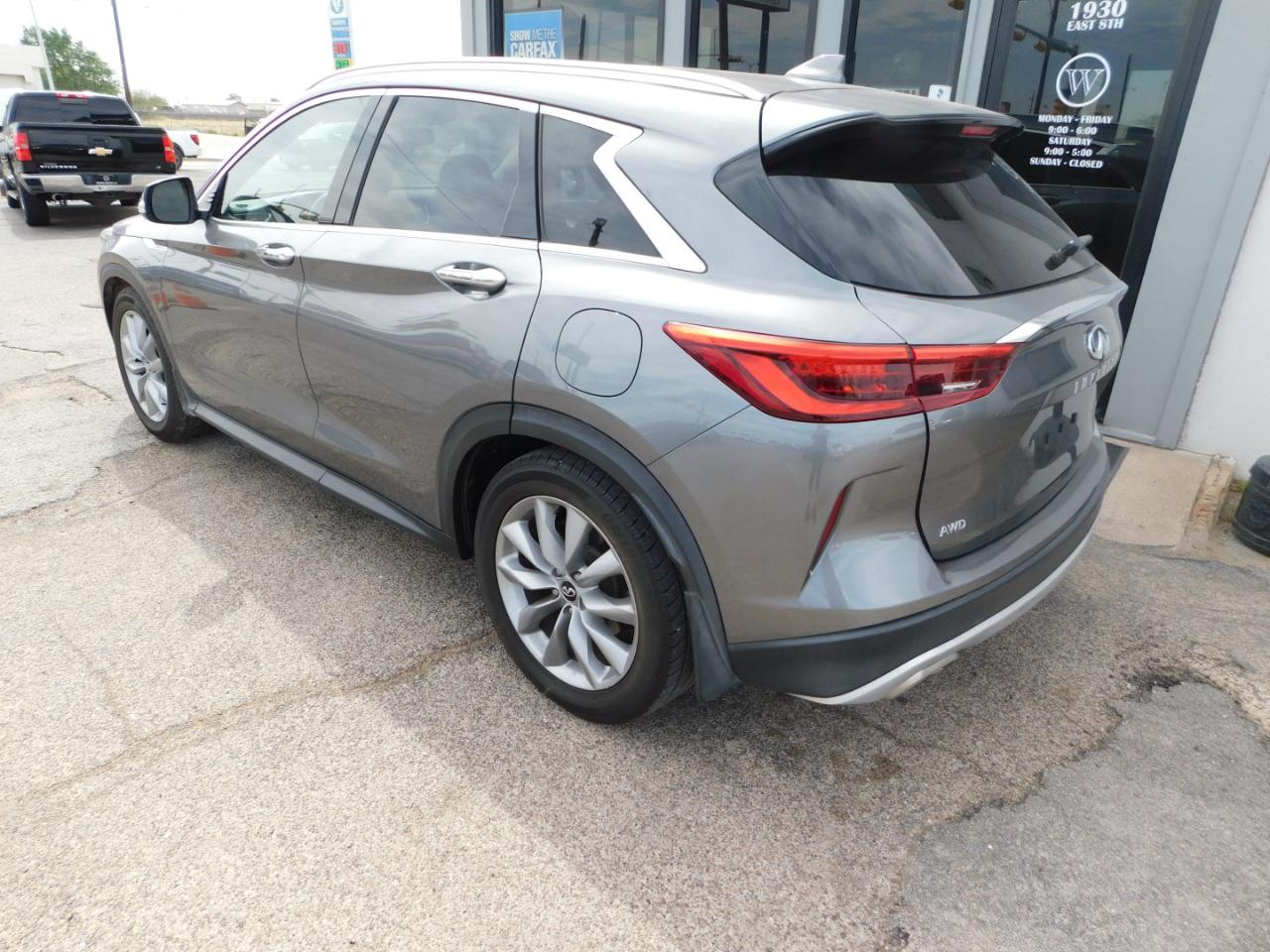 Infiniti QX50 LUXE AWD 2019