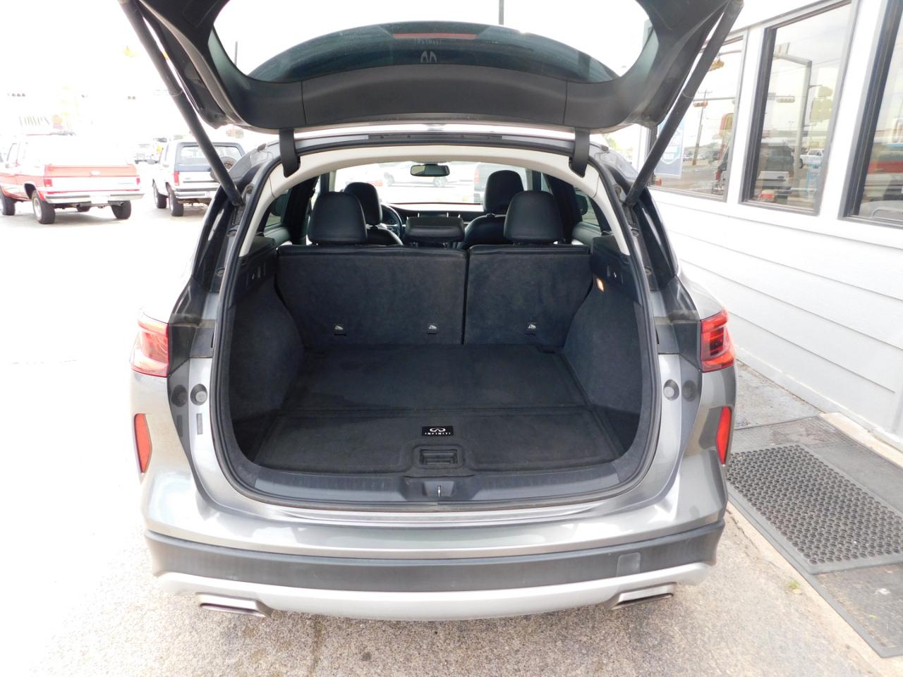 Infiniti QX50 LUXE AWD 2019