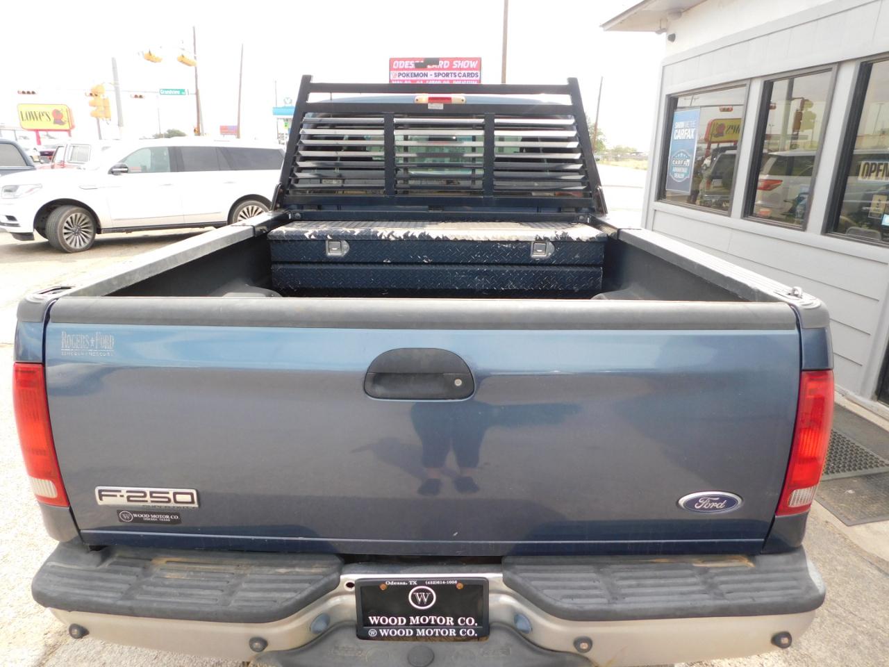 Ford Super Duty F-250 Crew Cab 156" Lariat 4WD 2006