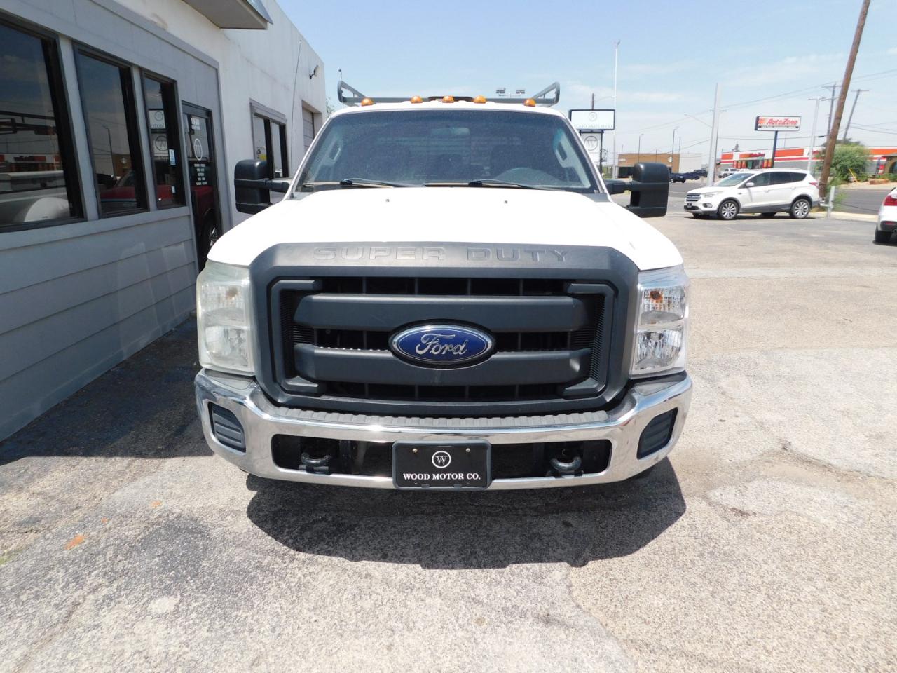 Ford Super Duty F-350 DRW 2WD Crew Cab 172" XL 2014