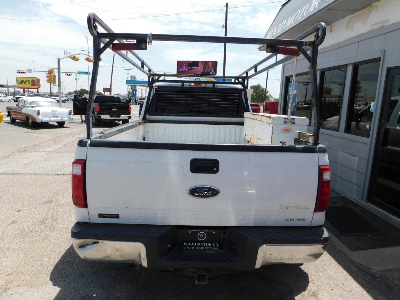 Ford Super Duty F-350 DRW 2WD Crew Cab 172" XL 2014