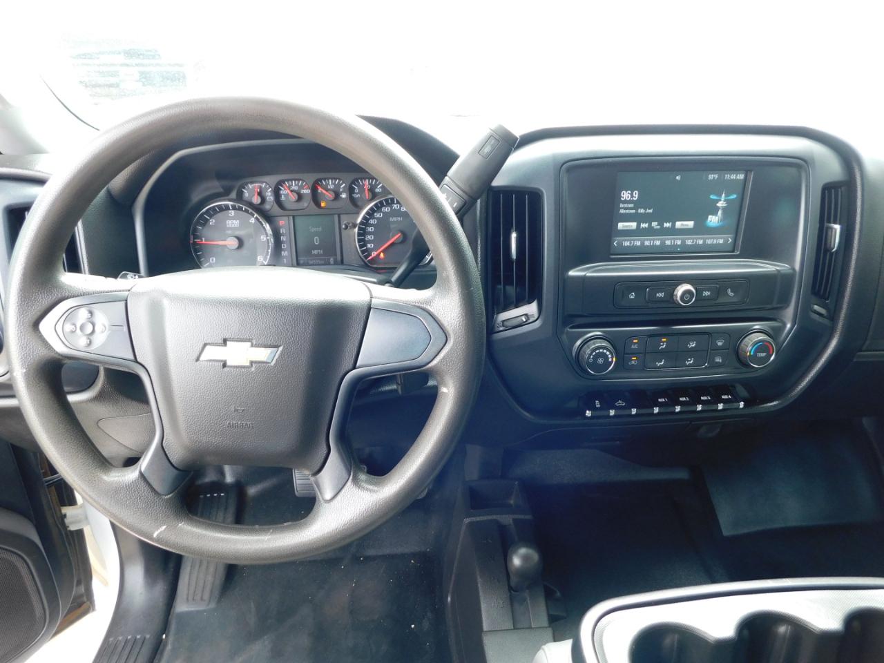 Chevrolet Silverado 3500HD 4WD Crew Cab 171.5" WB, 59.06" CA WT 2016