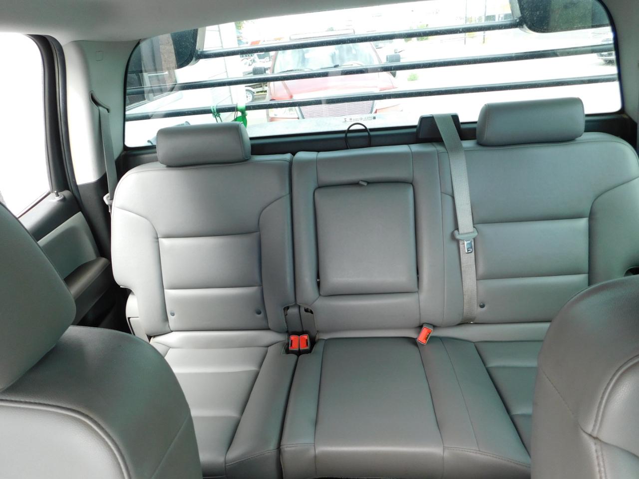 Chevrolet Silverado 3500HD 4WD Crew Cab 171.5" WB, 59.06" CA WT 2016